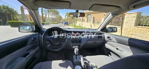 ميتسوبيشي لانسر 2006 أبيض مستعملة للبيع - 9