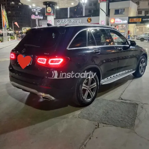 مرسيدس GLC 200 2022 أبيض مستعملة للبيع - 1