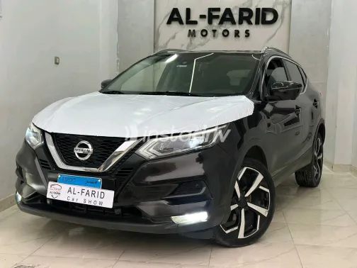 Nissan Qashqai 2019 White Used for Sale - 4