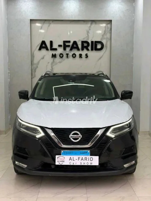 Nissan Qashqai 2019 White Used for Sale - 8
