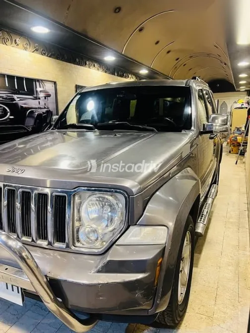 Jeep Cherokee 2013 Gold Used for Sale - 3