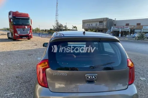 Kia Picanto 2013 Gray Used for Sale - 1
