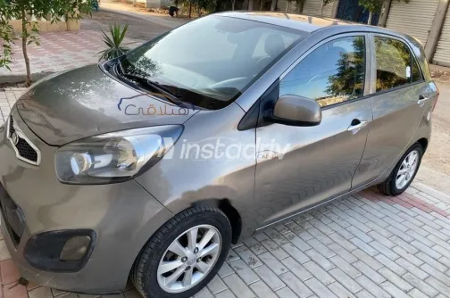 Kia Picanto 2013 Gray Used for Sale - 3