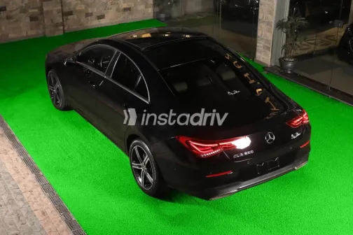 مرسيدس CLA 200 2022 أسود مستعملة للبيع - 4