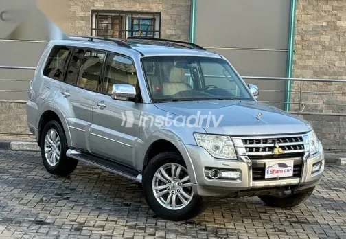 Mitsubishi Pajero 2018 Silver Used for Sale - 1