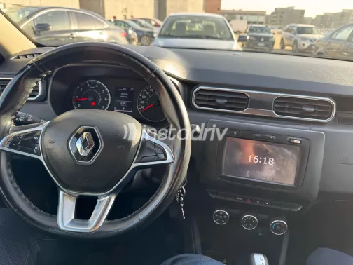 Renault Duster 2019 White Used for Sale - 6