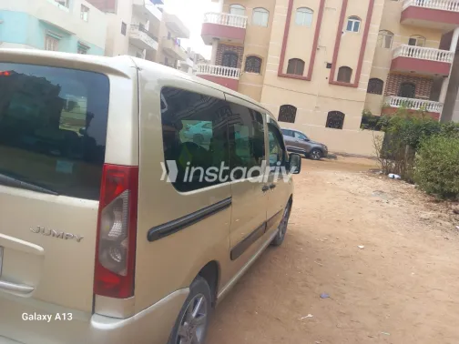 سيتروين جامبى 2009 أبيض مستعملة للبيع - 3