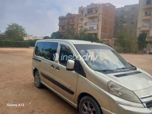 سيتروين جامبى 2009 أبيض مستعملة للبيع - 7