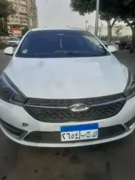 شيرى اريزو 3 2019 أبيض مستعملة للبيع