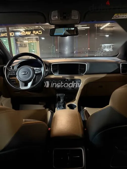 Kia Sportage 2022 Burgundy Used for Sale - 8