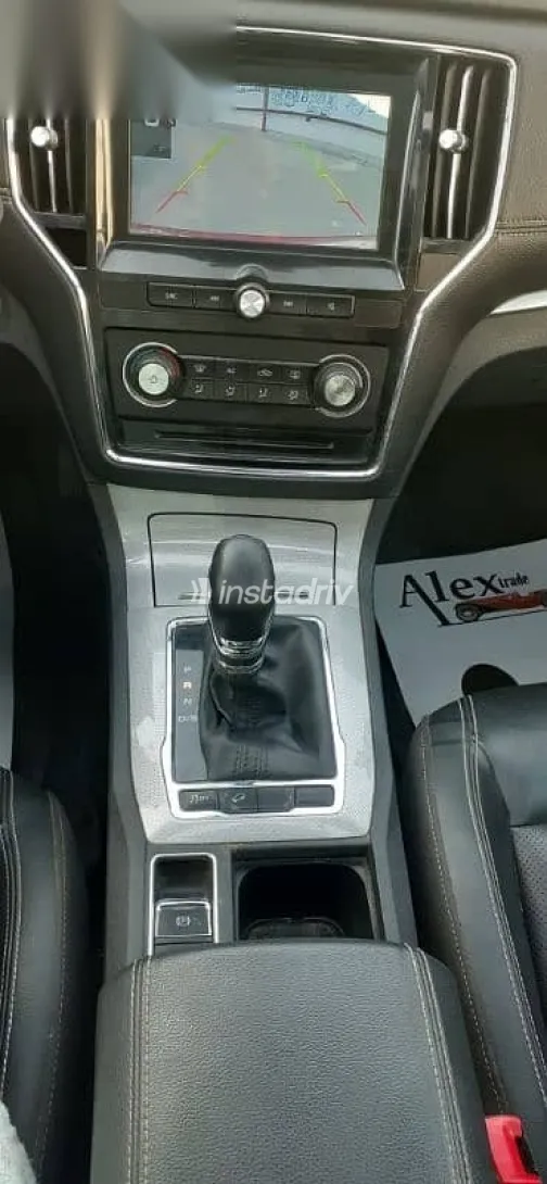 MG Rx5 2020 Burgundy Used for Sale - 9