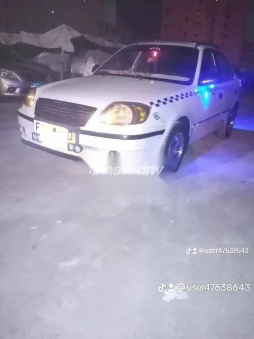 هيونداي فيرنا 2015 أبيض مستعملة للبيع - 3