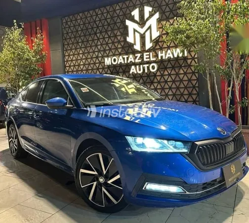 Skoda Octavia 2021 Dark Blue Used for Sale - 1