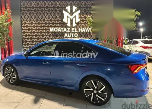 Skoda Octavia 2021 Dark Blue Used for Sale - 10