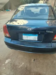 هيونداي فيرنا 2009 أزرق غامق مستعملة للبيع