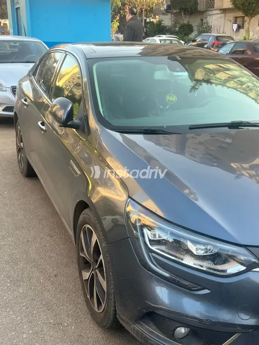 رينو ميجان 2020 أبيض مستعملة للبيع - 5