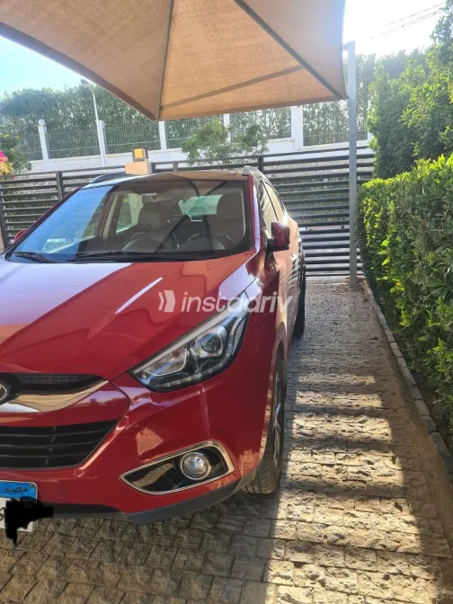 هيونداي IX 35 2015 أبيض مستعملة للبيع - 1