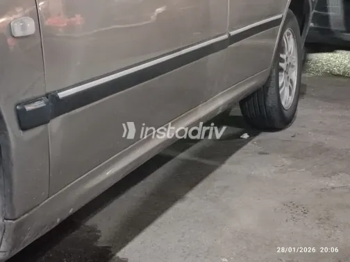 Peugeot 406 2005 White Used for Sale - 2