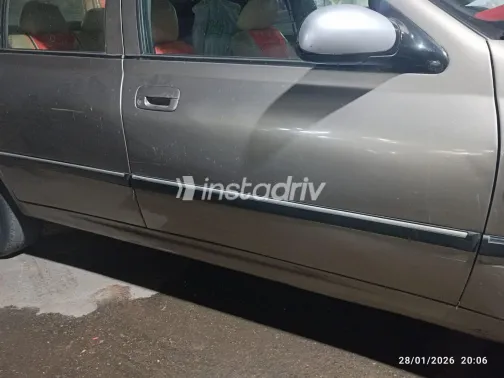 Peugeot 406 2005 White Used for Sale - 5