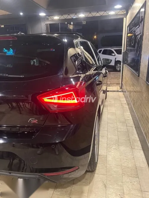 سيات ابيزا 2020 أسود مستعملة للبيع - 7