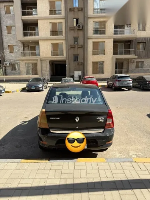 رينو لوجان 2012 أسود مستعملة للبيع - 2