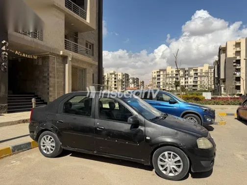 رينو لوجان 2012 أسود مستعملة للبيع - 4