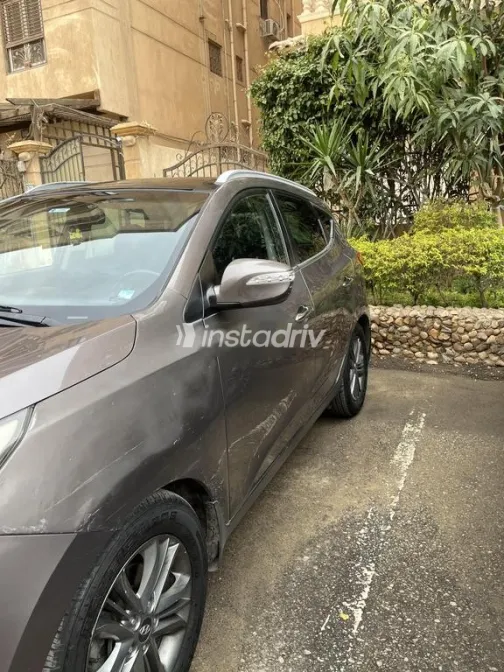هيونداي IX 35 2014 برونزي مستعملة للبيع - 3