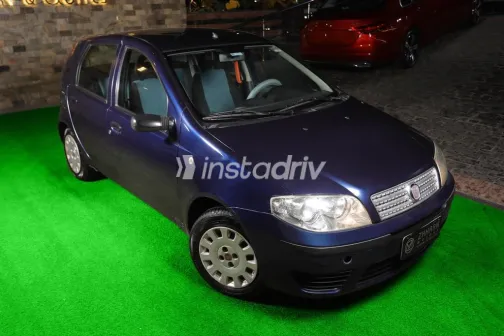 فيات بونتو 2010 أزرق غامق مستعملة للبيع - 3