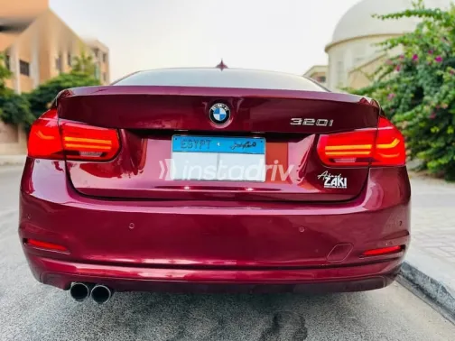 BMW 320 2017 Red Used for Sale - 2