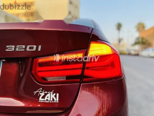 BMW 320 2017 Red Used for Sale - 5