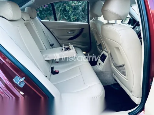 BMW 320 2017 Red Used for Sale - 10
