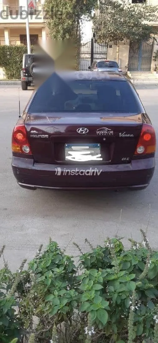Hyundai Verna 2012 Burgundy Used for Sale - 2