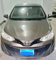 تويوتا ياريس 2020 بني مستعملة للبيع