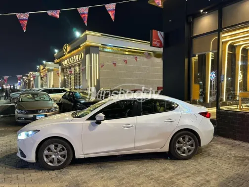 Mazda 3 2016 White Used for Sale - 5
