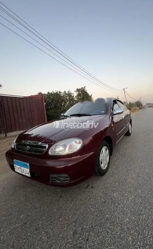 شيفروليه لانوس 2016 أحمر غامق مستعملة للبيع - 2