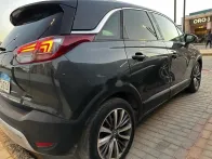 اوبل كروس لاند 2018 رمادي مستعملة للبيع