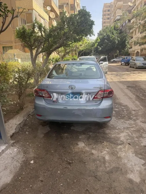 تويوتا كورولا 2013 سماوي مستعملة للبيع - 3