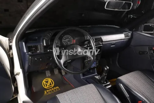 ميتسوبيشي كولت 1990 أبيض مستعملة للبيع - 10