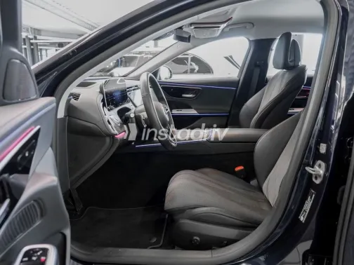 مرسيدس E 300 2024 أبيض مستعملة للبيع - 2