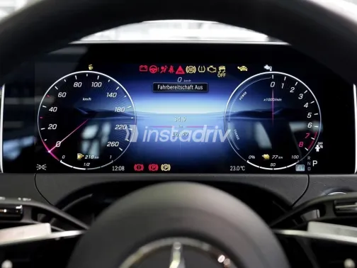 مرسيدس E 300 2024 أبيض مستعملة للبيع - 3