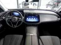 مرسيدس E 300 2024 أبيض مستعملة للبيع