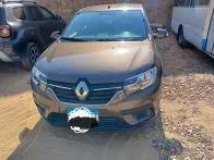 رينو لوجان 2022 أبيض مستعملة للبيع