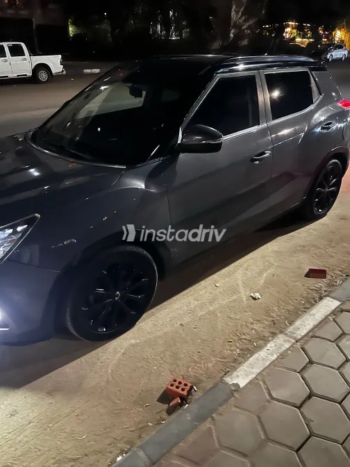 Ssang Yong Tivoli 2018 White Used for Sale - 7