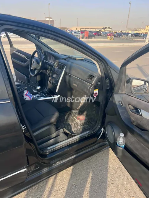 مرسيدس B 150 2009 أبيض مستعملة للبيع - 1