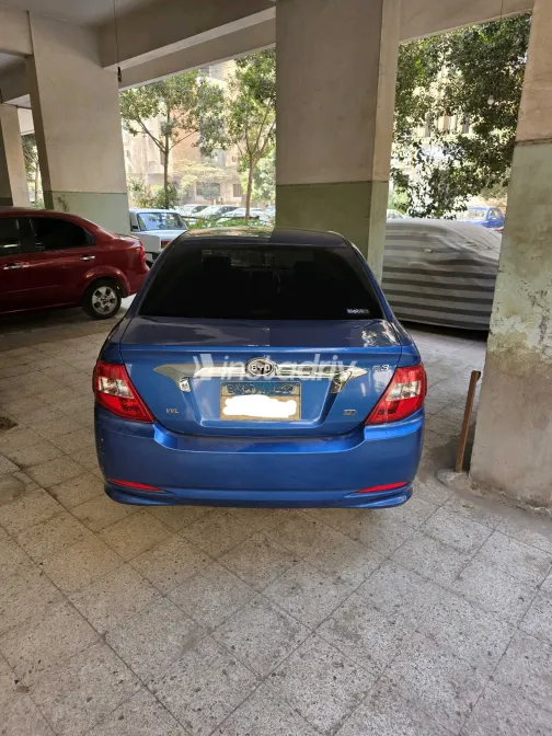 بى واى دى‬ F3 2022 أبيض مستعملة للبيع - 3