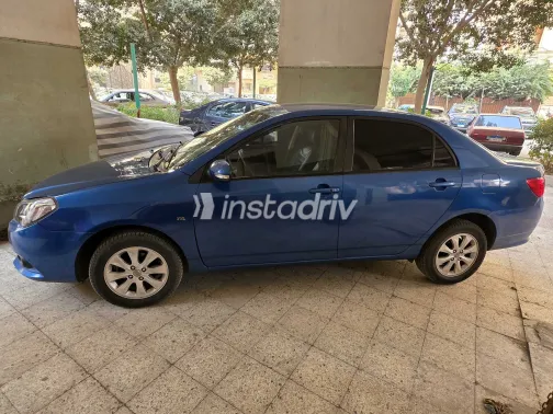 بى واى دى‬ F3 2022 أبيض مستعملة للبيع - 8