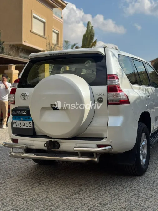 Toyota Prado 2015 White Used for Sale - 9