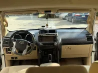 تويوتا برادو 2015 أبيض مستعملة للبيع