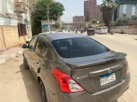 نيسان صنى 2013 أبيض مستعملة للبيع