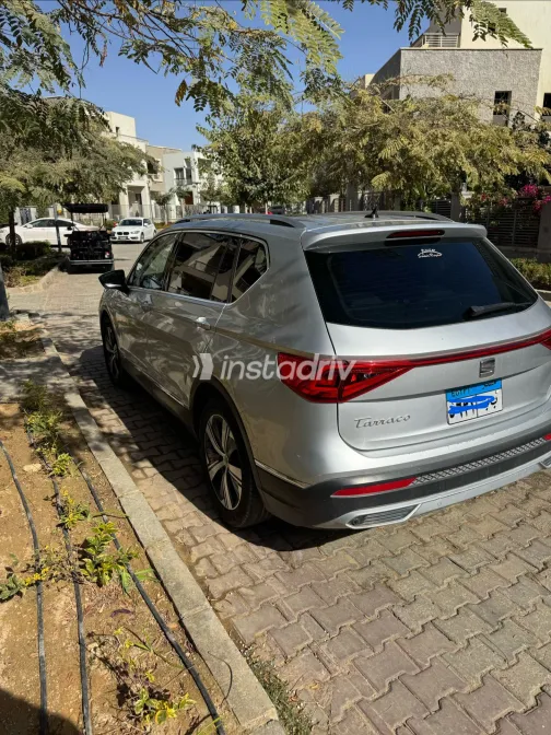 سيات تاراكو 2022 أبيض مستعملة للبيع - 2